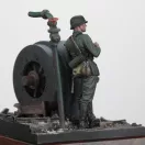Royal Model German infantry soldier eating - WWII 1:35 (RM972)