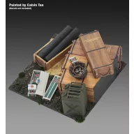 Royal Model Base with 105 mm Ammo with Cases cm4x4 (RM992)