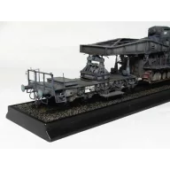   Trumpeter Morser Karl-Gerat 040/041 on railway transport carrier 1:35 (00209)