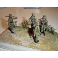   Trumpeter German 12th Waffen SS Div Normandy 1944 WW2 1:35 (00401)