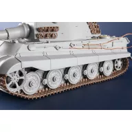   Trumpeter Pz.Kpfw.VI Sd.Kfz.182 Tiger II (Henschel 105mm) 1:16 (00949)