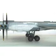 Trumpeter Tupolev Tu-95 MS Bear-H 1:72 (01601)