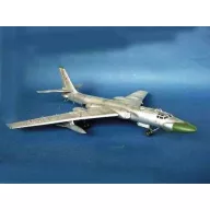 Trumpeter Tupolev Tu-16K 10 Badger 1:72 (01613)