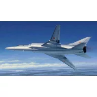 Trumpeter Tu-22M2 Backfire B Strategic bomber 1:72 (01655)