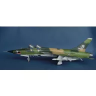 Trumpeter Republic F-105 G Wild Weasel 1:32 (02202)