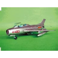 Trumpeter Shenyang FT-6 Trainer 1:32 (02208)