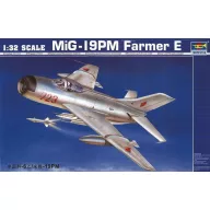 Trumpeter MiG-19 PM Farmer E/Shenyang F-6B 1:32 (02209)