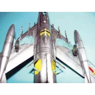 Trumpeter MiG-19 PM Farmer E/Shenyang F-6B 1:32 (02209)