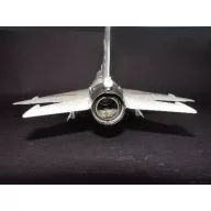 Trumpeter Shenyang F-7 II 1:32 (02216)