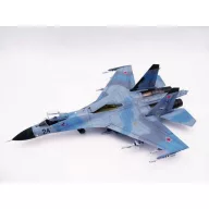 Trumpeter Sukhoi Su-27 Flanker B 1:32 (02224)