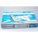 Trumpeter F-8J Crusader 1:32 (02273)