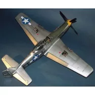 Trumpeter North American P-51 D Mustang IV 1:24 (02401)