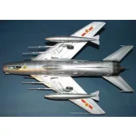 Trumpeter MiG-19 PM Farmer E 1:48 (02804)