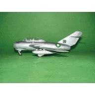 Trumpeter MiG-15 UTI Midget 1:48 (02805)