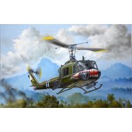 Trumpeter UH-1B Huey - Gunship 1:35 (05112)