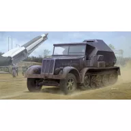   Trumpeter Sd.Kfz.7/3 Half-Track Artillery Tractor 1:35 (09537)