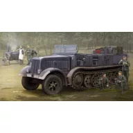   Trumpeter Sd.Kfz.8(DB9)Half-Track Artillery Tractor 1:35 (09538)