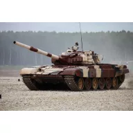   Trumpeter Russian T-72B1 MBT(w/kontakt-1 reactive amor) 1:35 (09555)