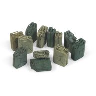 Vallejo German Jerrycan set (SC207)